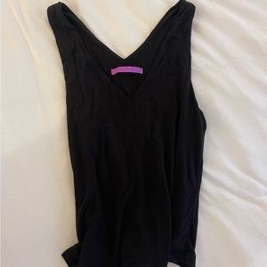 Black v neck top